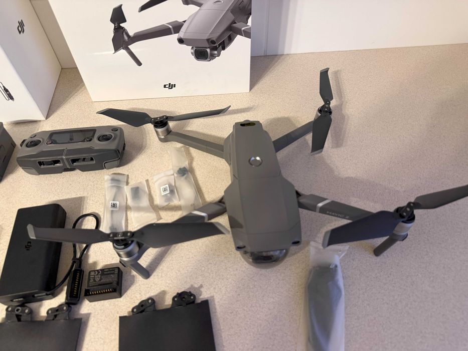Dron DJI Mavic 2 Pro + fly more kit (combo)