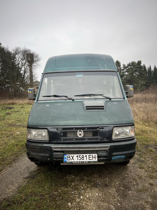 Продається пасажирський бус Iveco Daily 3510. 1997 .