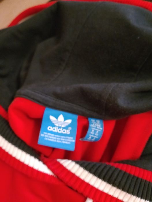 Реглан, кофта с капюшоном adidas!