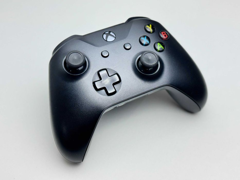 Oryginalny pad Xbox One S/X Series X/S, CZARNY - BLACK, BDB STAN!