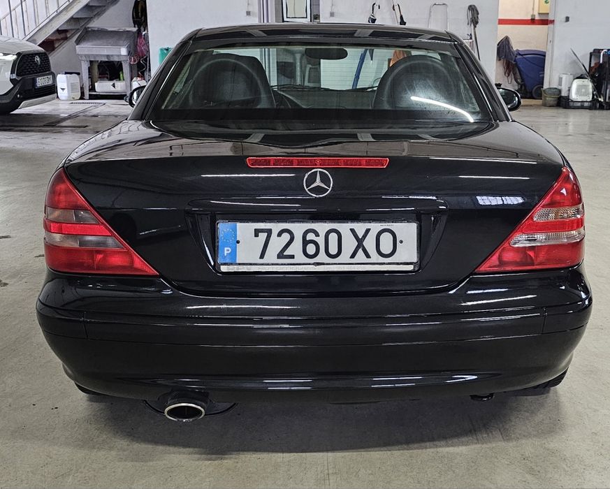 Mercedes SLK 200 rigorosamente novo poucos kms 01
