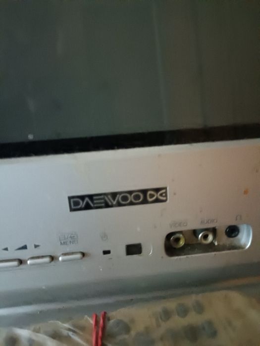 Продам телевізор. Екран 34 см