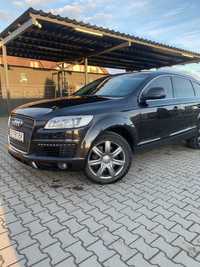 Audi q7 у відмінному стані