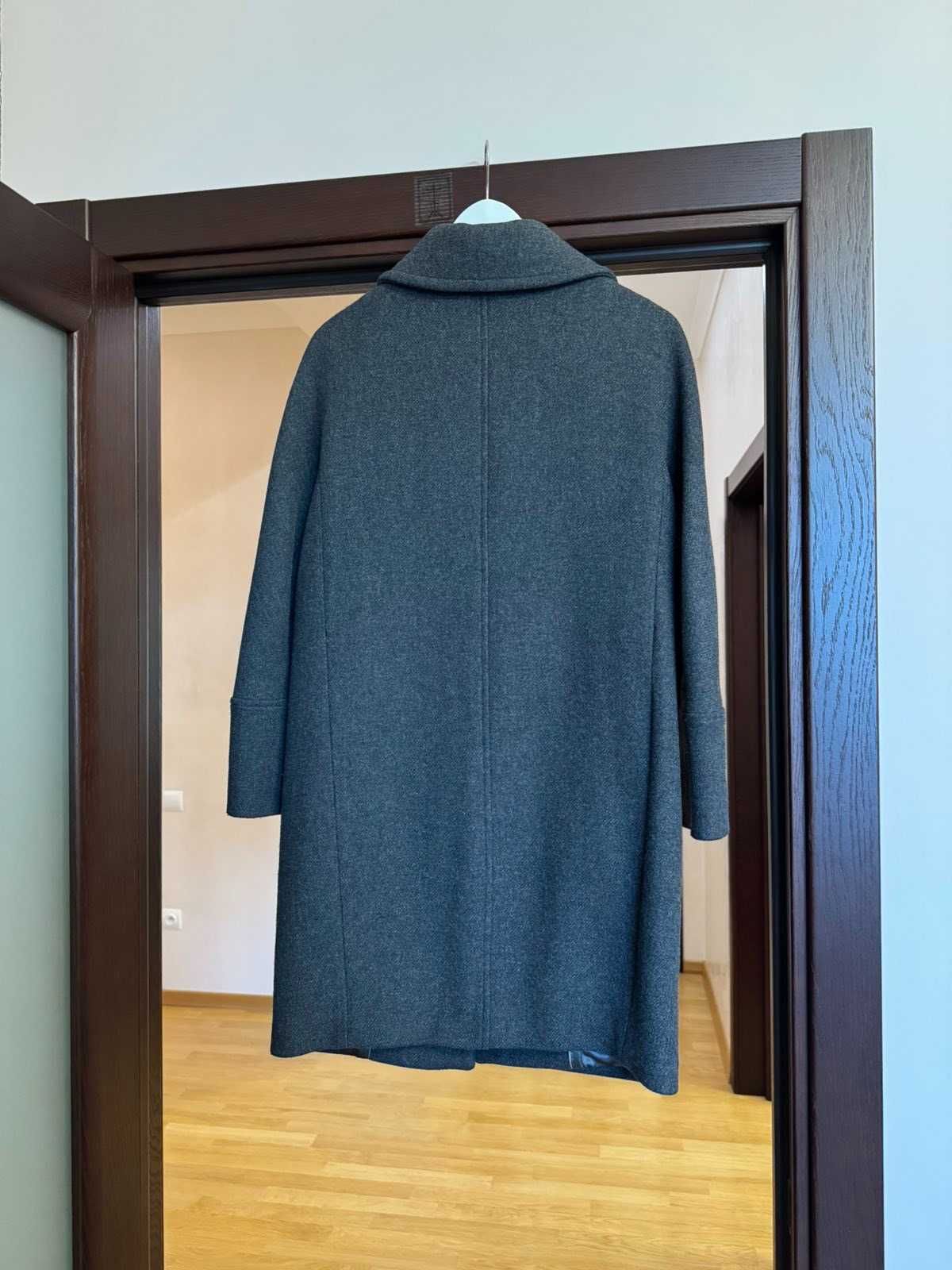 Пальто Massimo Dutti