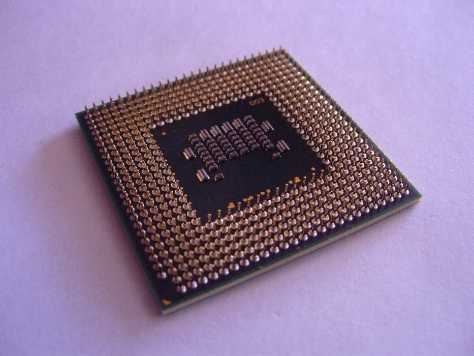Intel Pentium T3200 2.00GHz | T2330 1.60GHz