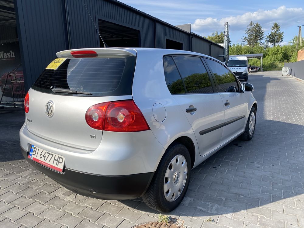 Volkswagen Golf 5 1,6 mpi