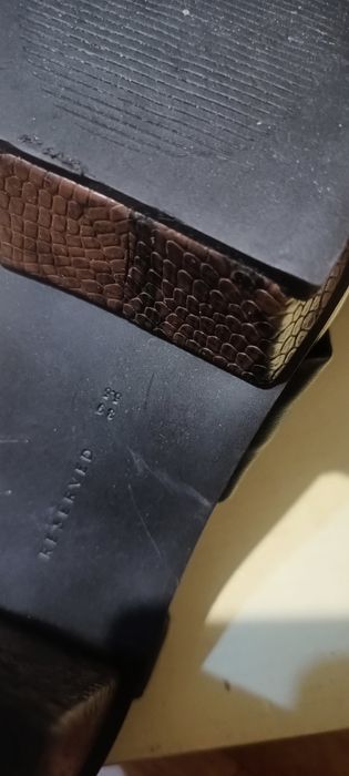 Razerved sandałki damskie na słupku