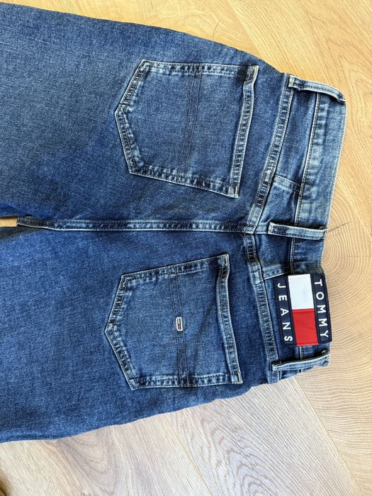 Джинси mom жіночі tommy hilfiger W28 L30