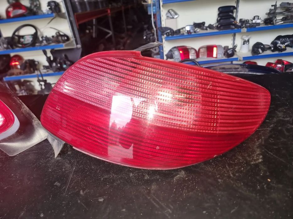 Farolins traseiros Peugeot 206