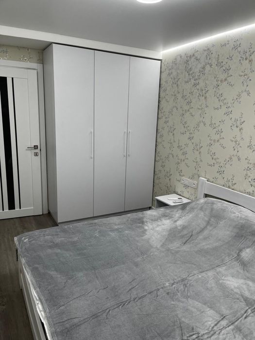 Двокімнатна квартира у центрі на Соборній