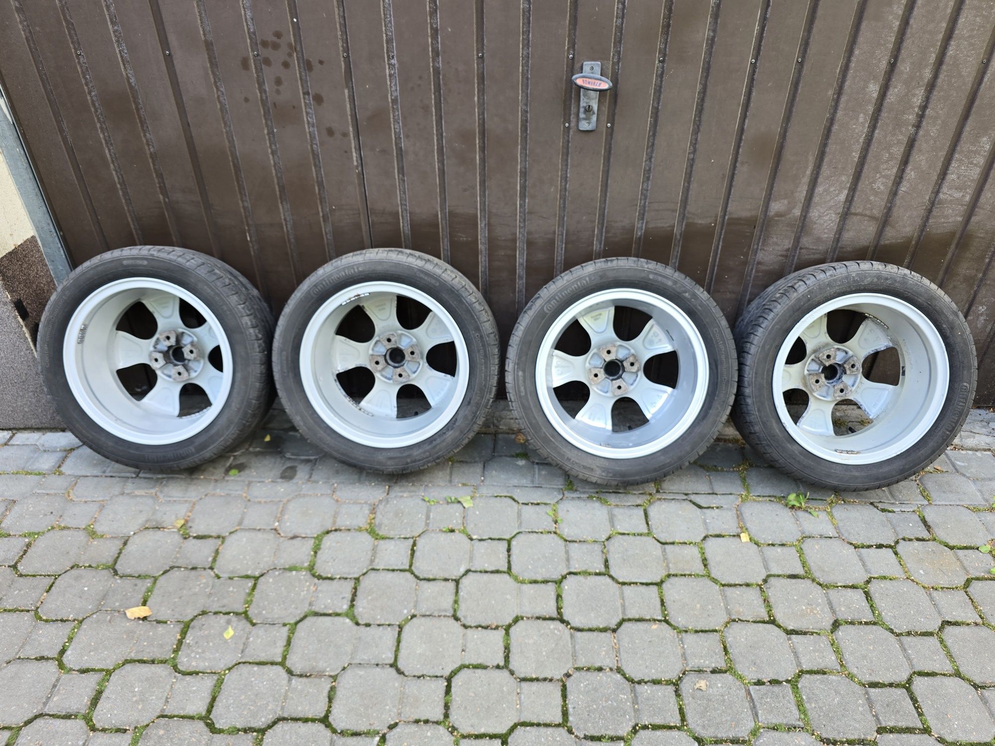 Felgi z oponami 195/50R15 Fiat Bravo 4x98 Punto Tipo Doblo Palio Panda