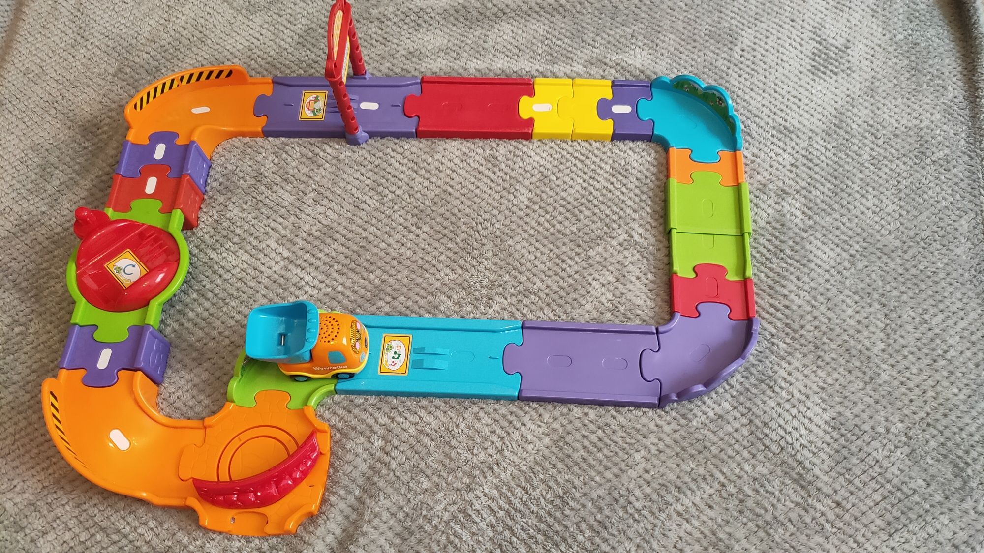 Vtech tut tut wywrotka język polski plus trasa