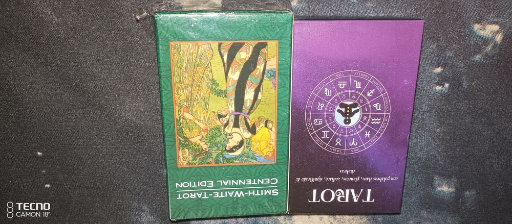 Карты таро Wizard Tarot