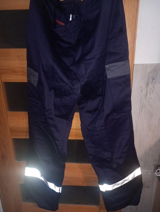 Spodnie robocze 58 nowe odblaski