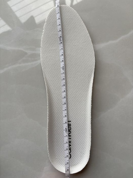 Оригінальні кросівки з США Calvin Klein 26 см