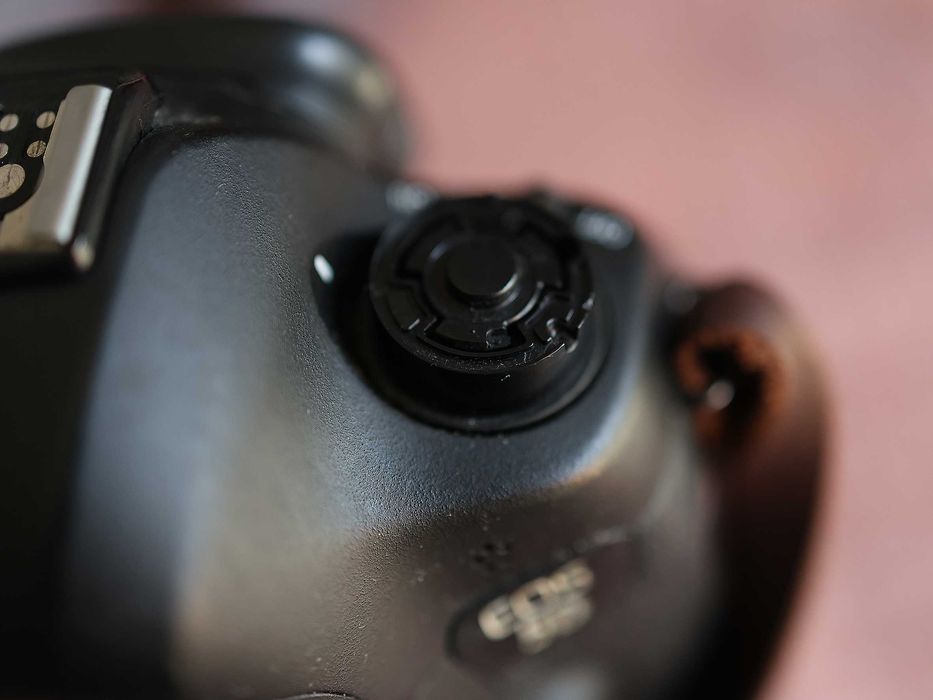 Canon eos 5d mark iii --- grip original e duas baterias originais