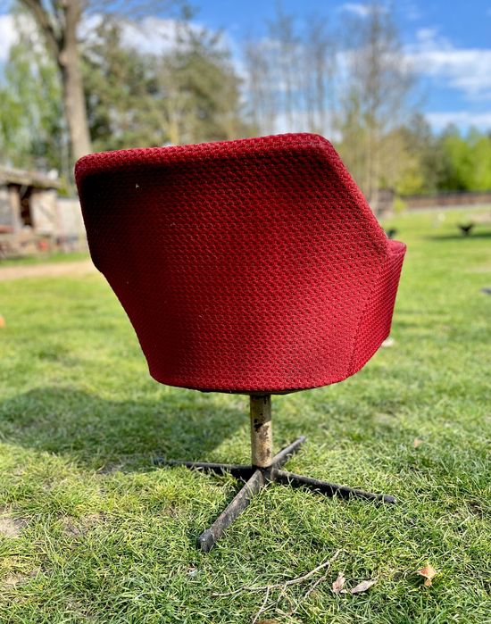 Fotel muszelka obrotowy PRL / 3 szt