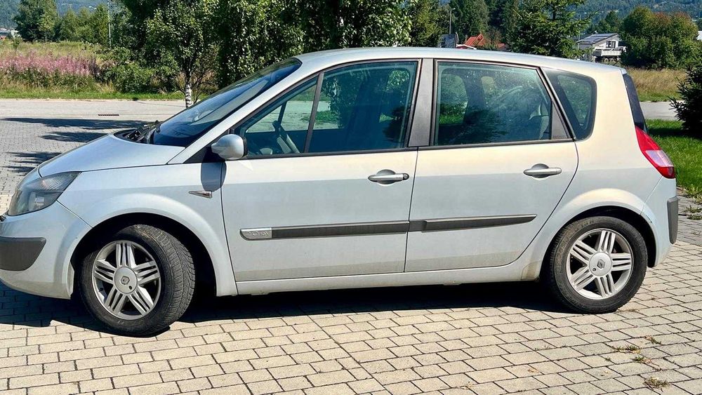 Renault Megane Automat 2.0 benz. Ładny Stan