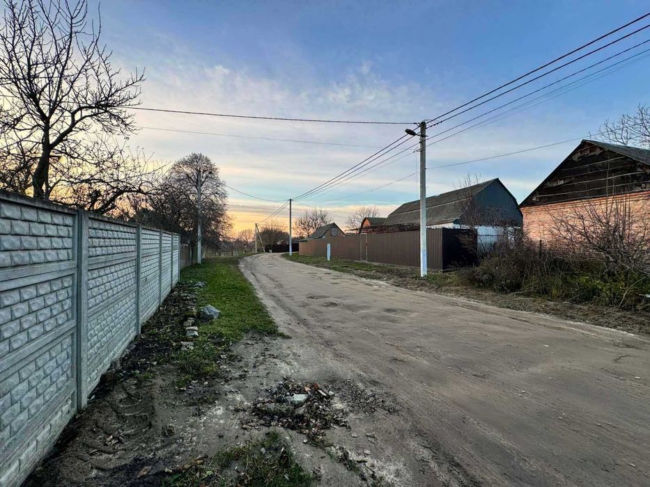 Продаж окремостоячого будинку в смт Турбів