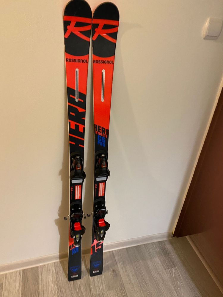 Narty Narty Rossignol Hero GS PRO