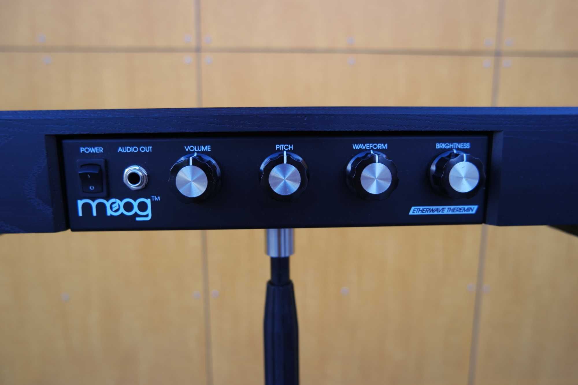 Theremin Moog Etherwave