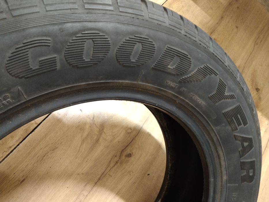 Шина покришка скат колесо 185 65 r14 goodyear Німеччина