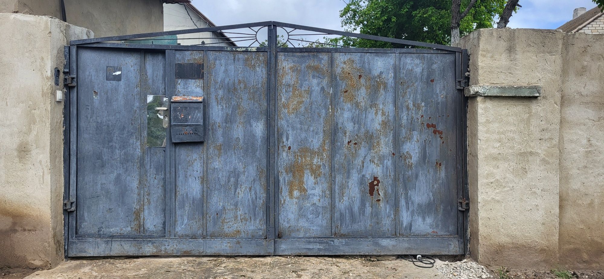 Продам ворота с калиткой
