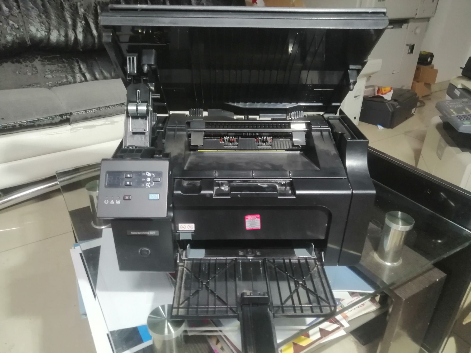 HP LaserJet M1132 MFP