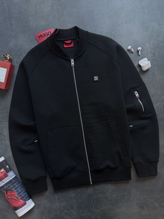 Hugo Boss бомбер