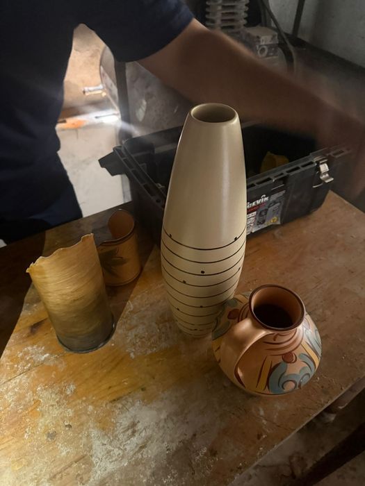 Vasos a venda tenhos mas peças iguais e diferentes