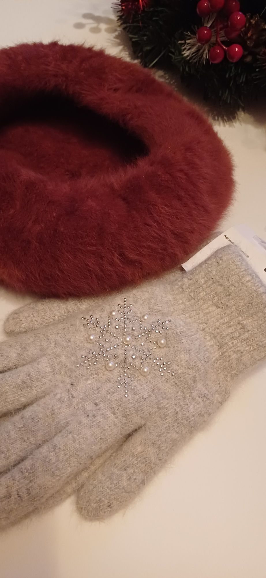 beret  damski z  angora