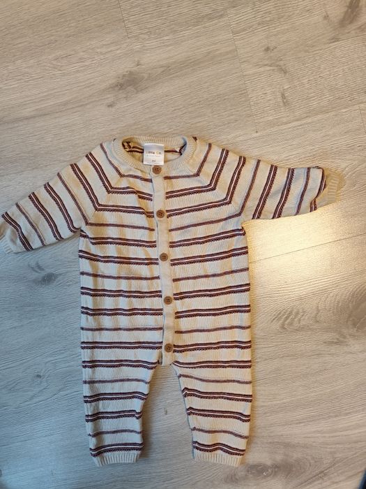 Sweterkowy rampers chłopięcy, nowy