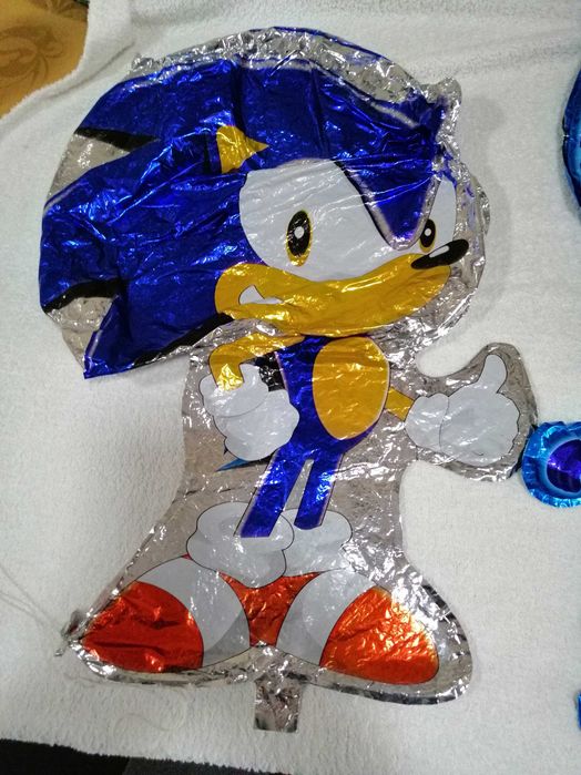 2 balões PJ Mask e Sonic