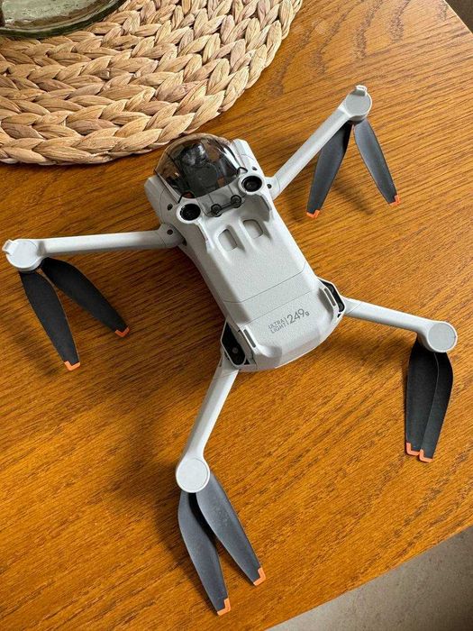 DJI Mini 3 Pro with RC - Hardly Used, Great Deal!