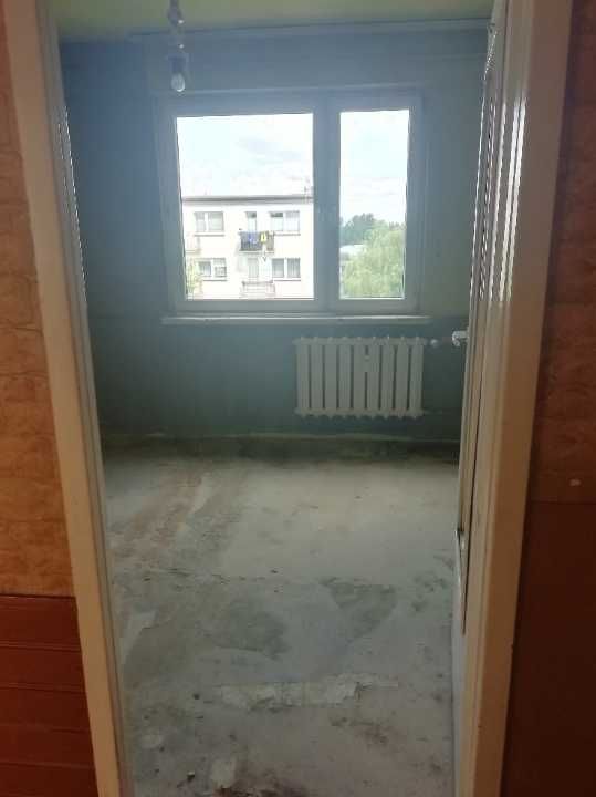Sprzedam mieszkanie w bloku-3 pokoje