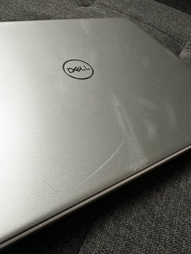 Laptop Dell Inspiron 14 5425 – Ryzen 7 / 16GB RAM / Windows 11