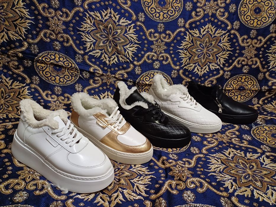 Продам женскую обувь,зима-осень