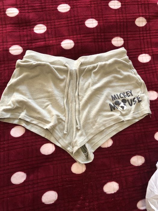 Речі для дівчини ,віддам