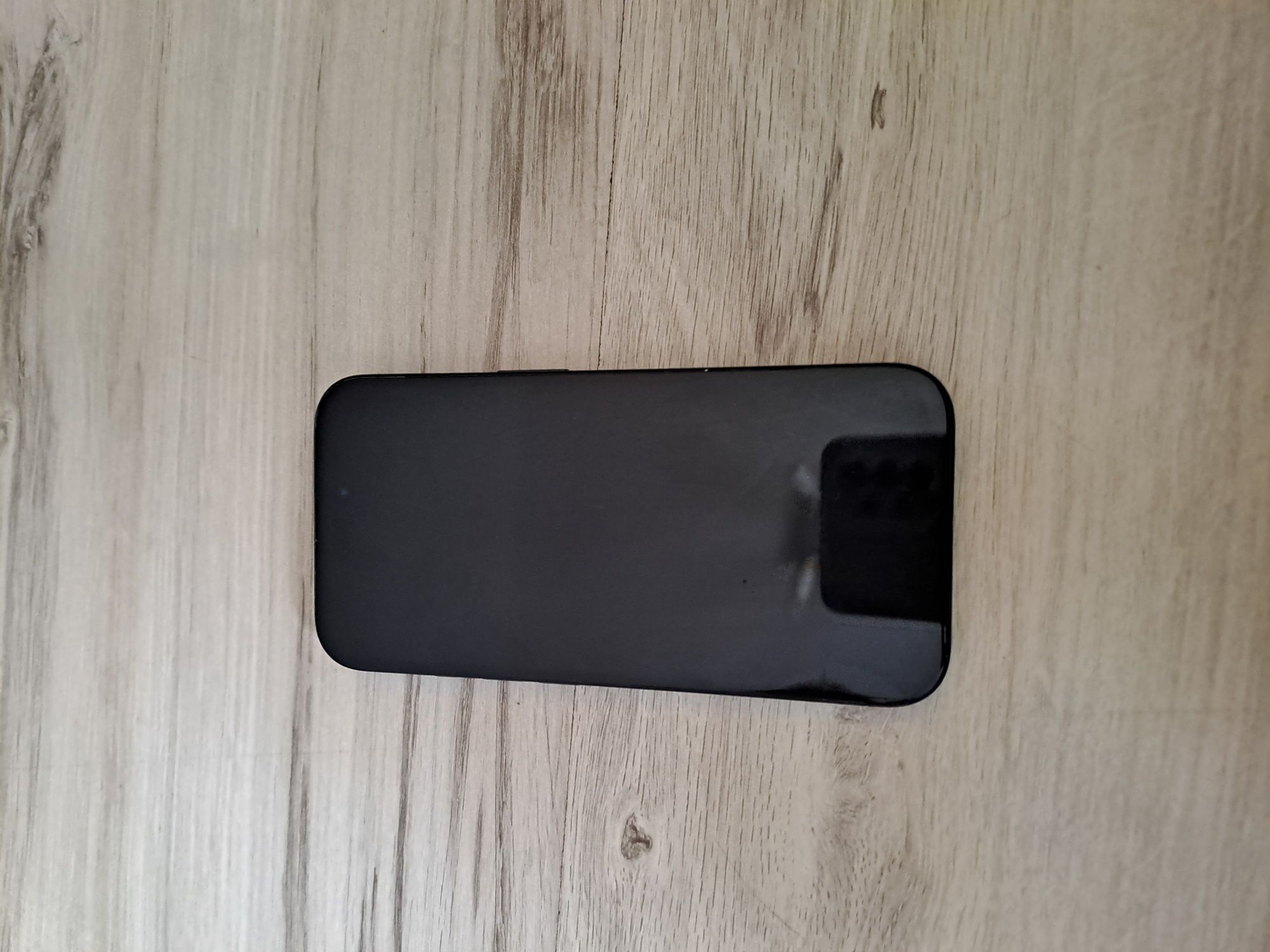 Sprzedam iphone 16