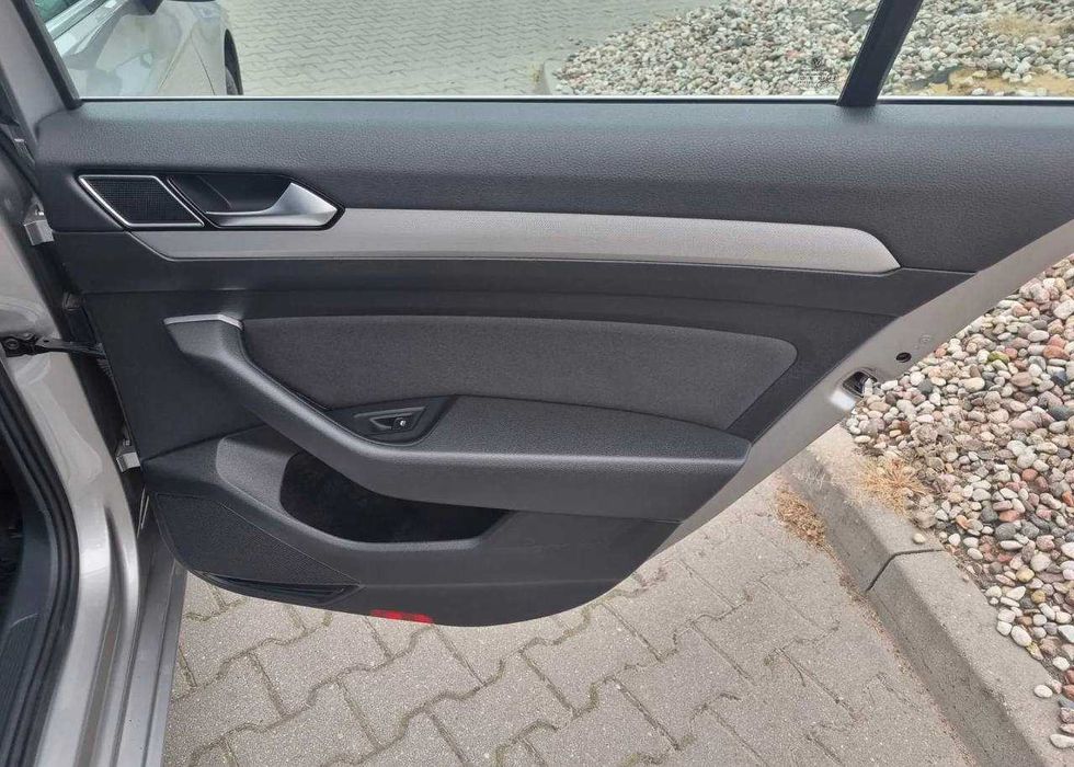 Volkswagen Passat 1.8 TSI BMT Comfortline DSG 2016 року