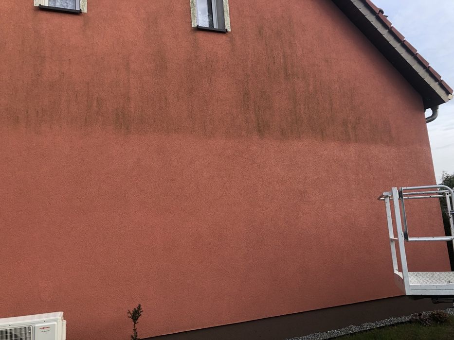 Mycie elewacji domów ścian dachów kostki hal