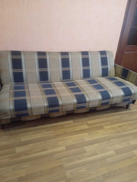 Диван розкладний, книжка, з місткими нішами для зберігання