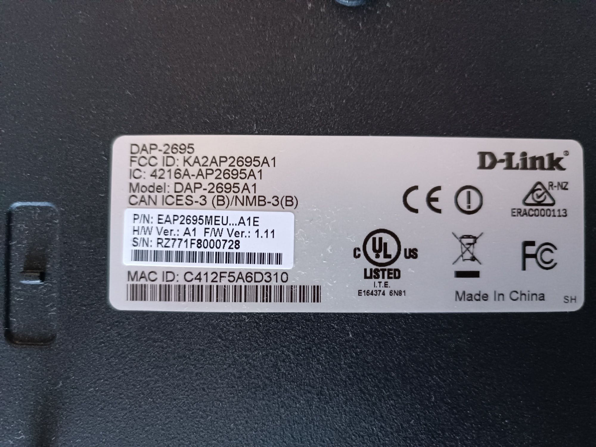 Wireless AC1750 Simultaneous Dual-Band PoE Access Point