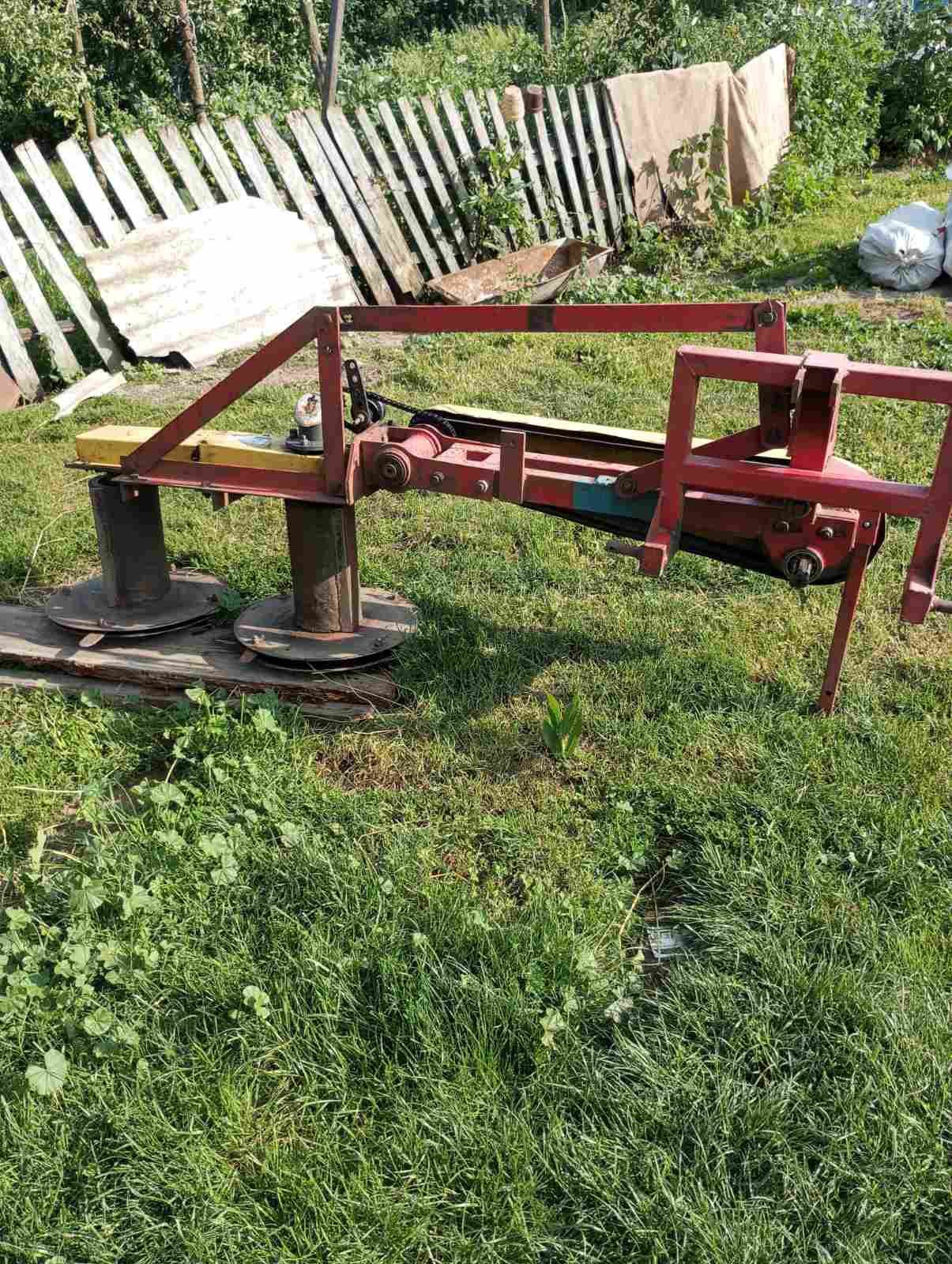 Продам роторну косарку до міні трактора кр1, 1