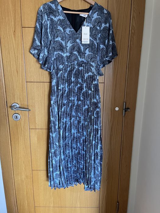 Vestido saia plissada