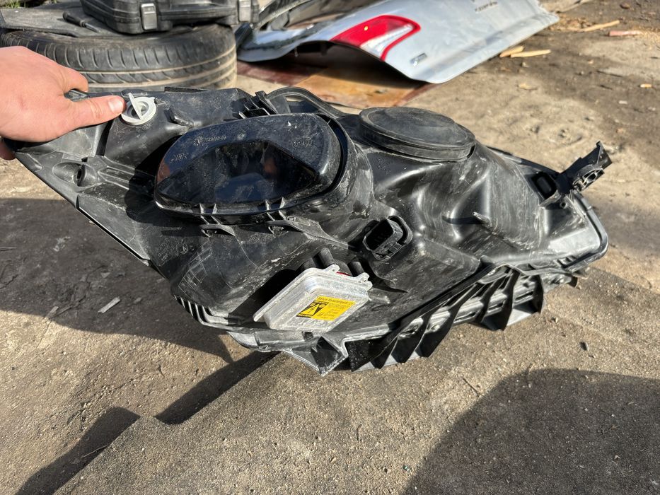 Фара ксенон Сітроен С4 гранд пікассо citroen c4 grand picasso xenon