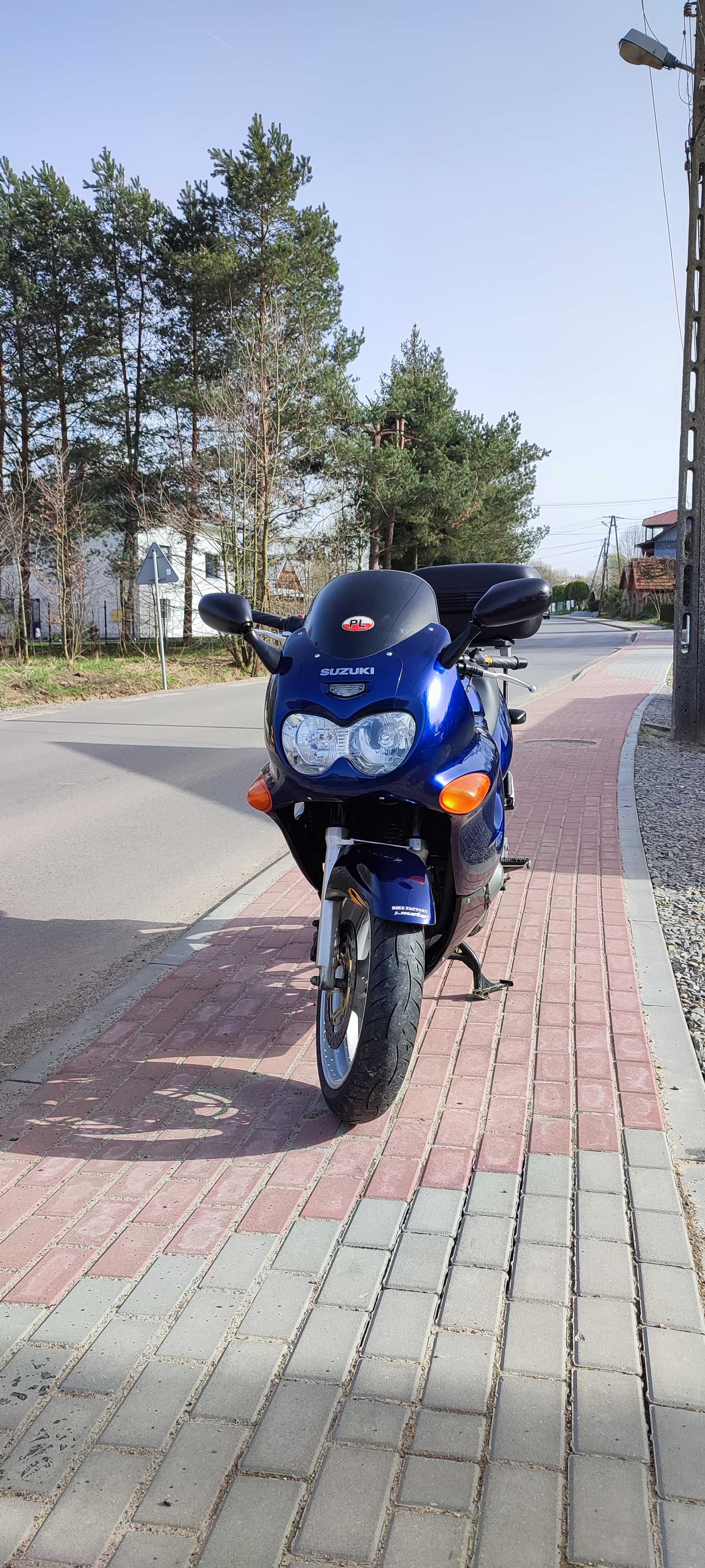 suzuki GSXF-750, przygotowany do sezonu