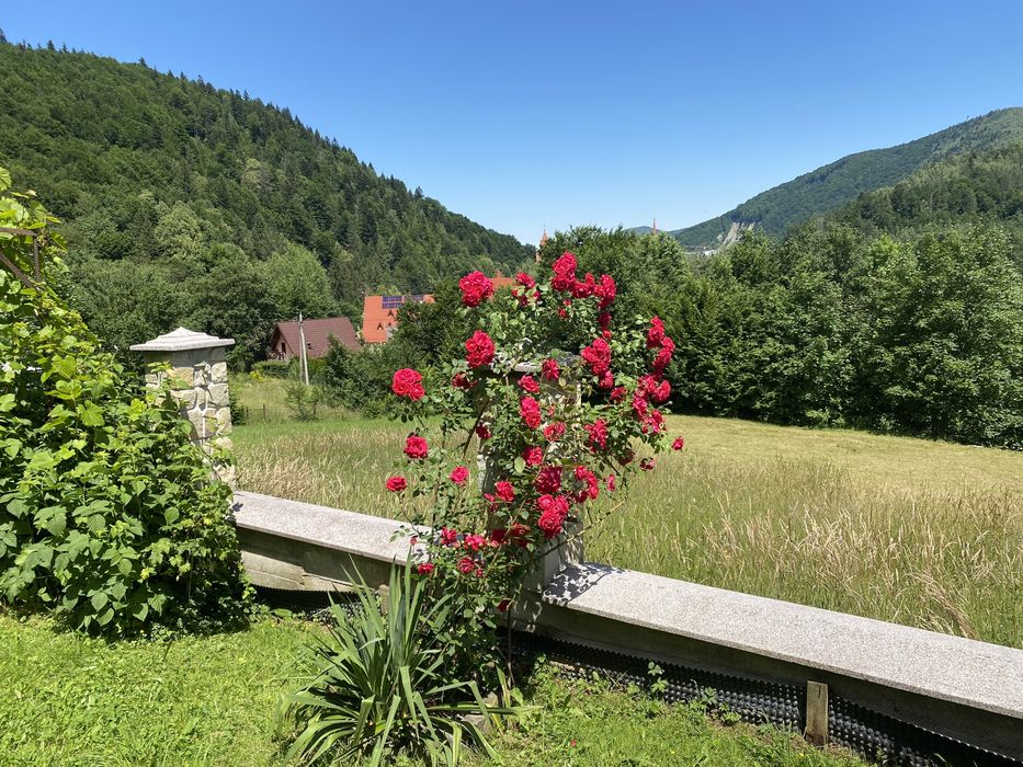 Яремче. Гостинний двір Під горою