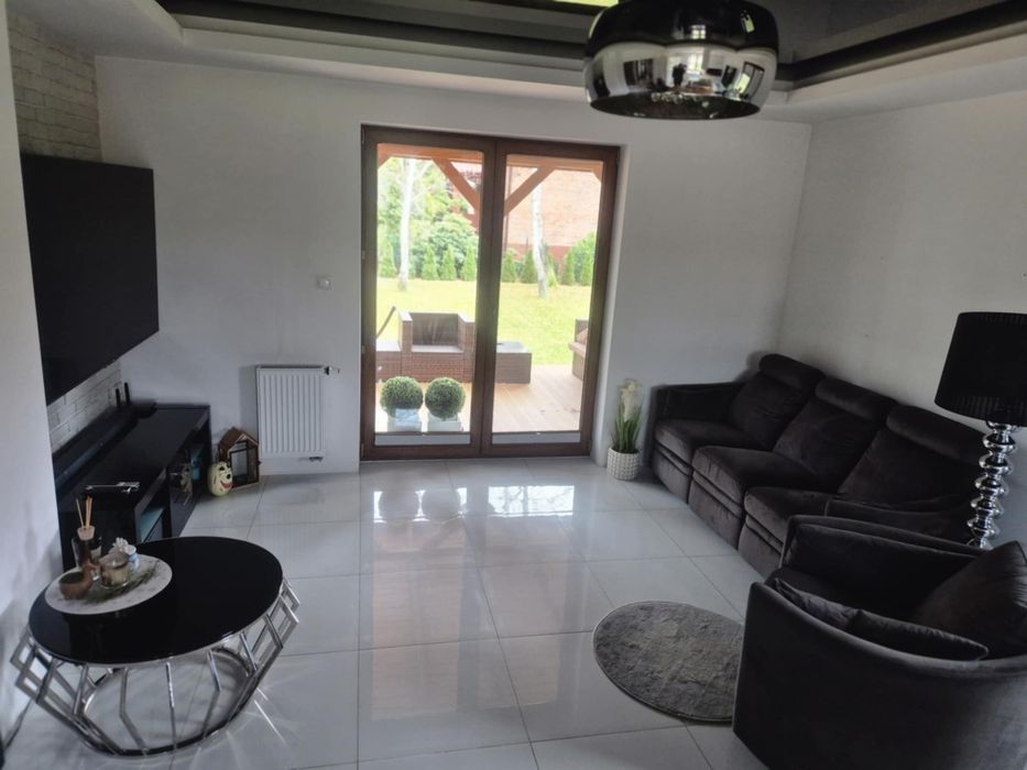 Dom wolnostojący ok 140m2, działka ok 1300m2 w sąsiedztwie lasu