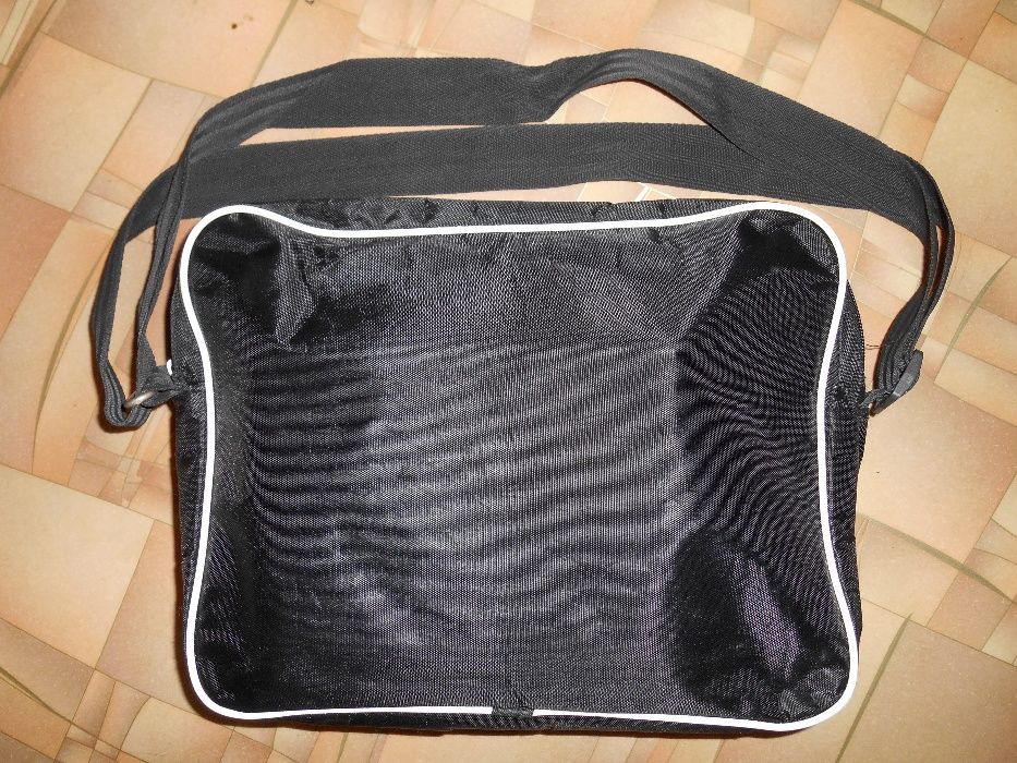 сумка підсумок для ноутбука або у школу Nike подсумок